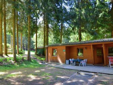 Holiday home for 6 persons close to a swimming pool