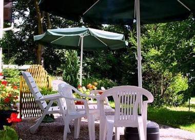 Lakeside Bed and Breakfast Berlin - Pension Am See