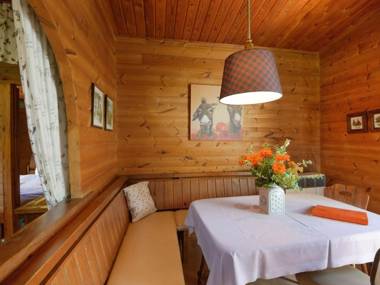 Secluded Holiday Home in Eschede with Terrace & Garden