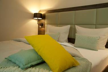 Hotel Am Moosrain Garni