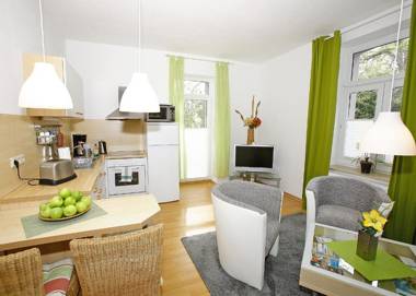 Haus Eveline - Ferienwohnungen unterhalb der Wartburg -