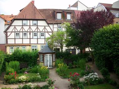 Ferienwohnungen "Altes Bachhaus"