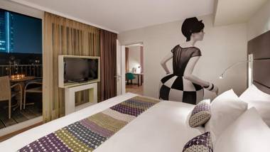 Hotel Indigo - Dusseldorf - Victoriaplatz an IHG Hotel