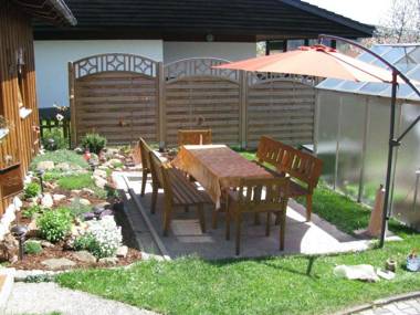 Spacious Apartment in Drachselsried with Sauna and Garden