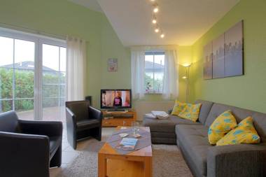 LT 33 Achteckhaus Manu