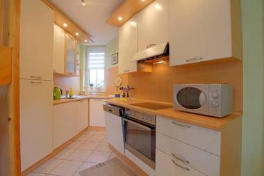 LT 33 Achteckhaus Manu