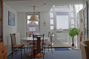 KW42-306 Haus Triton