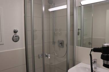 Hotel Garni Fischerfleck in Ismaning near Munich