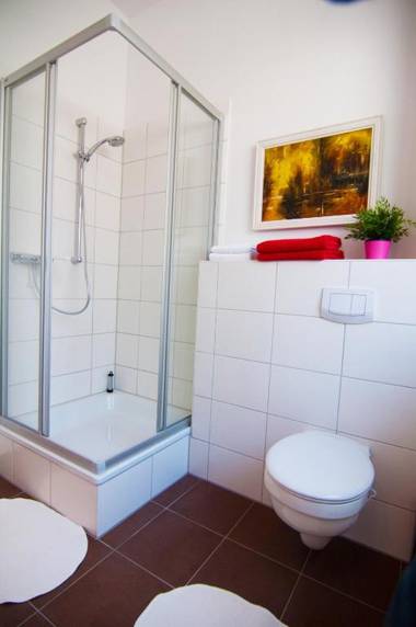 Wertschätzer III - Paulinenstr