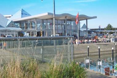 Grosses Grundstueck fuer die ganze Familie