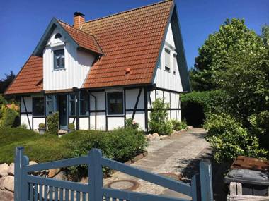 Ferienhaus mit viel Platz in Strandnaehe