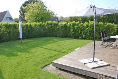 Zeltdachhaus mit W_LAN _ Parkplatz