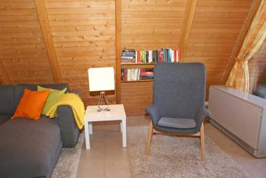 Zeltdachhaus _ sehr strandnah fuer