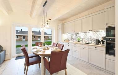 Amazing home in Dagebüll with Sauna WiFi and 3 Bedrooms