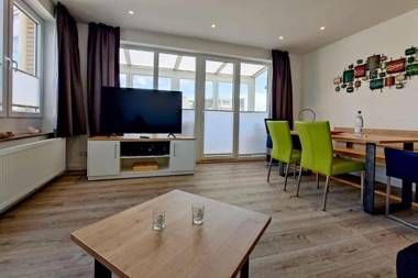 Grosse-Ferienwohnung-14-mit-Meerblick-und-Strandkorb-im-Haus-Seeluft-in-Duhnen