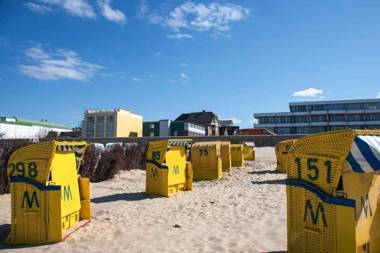 Ferienwohnung-2-Strandnah-und-mit-Strandkorb-im-Haus-Seeluft-in-Duhnen