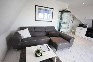 Ferienwohnung-6-im-Haus-Robbenplate-mit-Panorama-Meerblick