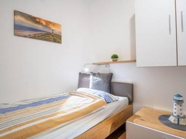 Gemütliche & strandnahe Fewo inkl Schwimmbad Sauna & Strandkorb- Nr 234