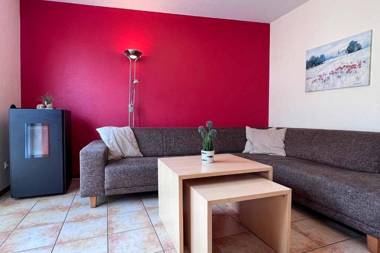 Apartes-Ferienhaus-10-in-der-Ferienanlage-Wohnpark-Weser-in-Doese