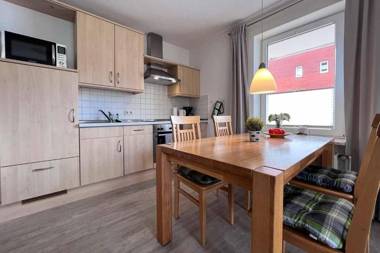 Residenz-Albatros-Doese-Ferienwohnung-1-mit-Schwimmbad-Sauna-Sky