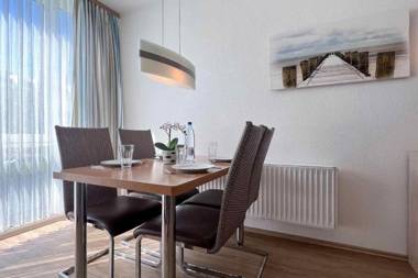 Ferienwohnung-47-mit-Schwimmbad-Sauna-Residenz-Passat-Doese