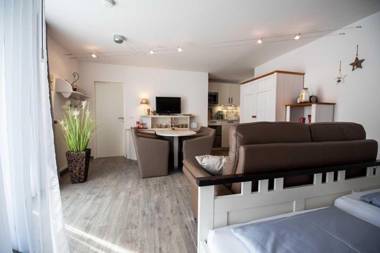 Haus-Pavillon-Ferienwohnung-12-PAV12