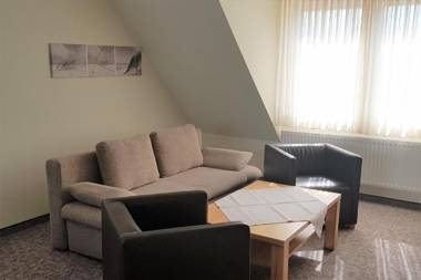 Landhaus Braband Ferienwohnungen - Cuxhavener Straße 96