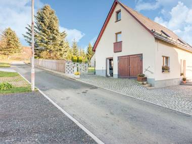 Lovely Holiday Home in Crottendorf with Terrace and Garden