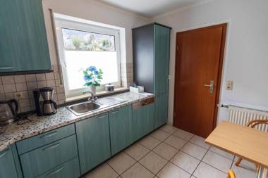 Haus Flora - Ferienwohnungen