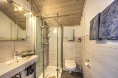 Ferienhaus "Anne" und Weingut Willi Fett