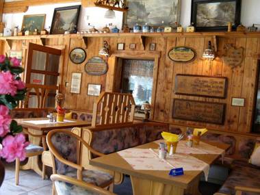 Landhotel Goldener Becher