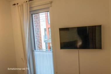 Pole Poppenspäler mit Ladestation