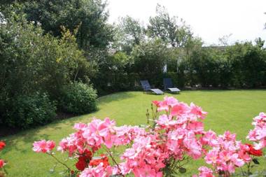 Bue Ferienhaus H Hahn 90