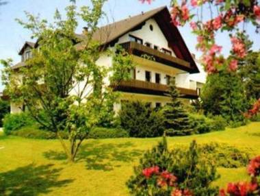 Landhotel Sonneneck - Breuna im Naturpark