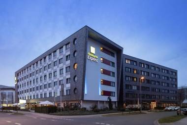 Holiday Inn Express Bremen Airport an IHG Hotel