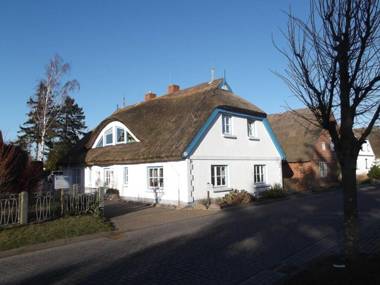 Historisches Kapitänshaus Breege