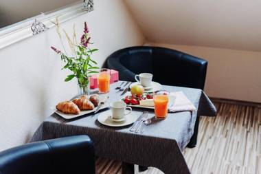 Hexe I - mit Blick auf den Wurmberg