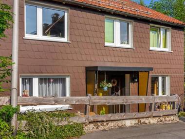 Large apartment with garden in a district of Braunlage
