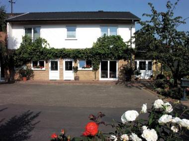 Weingut & Gästehaus Andreas Erz