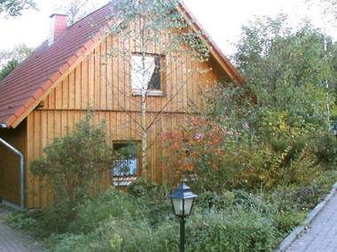 Detached holiday home with a wood stove in the Bruchttal