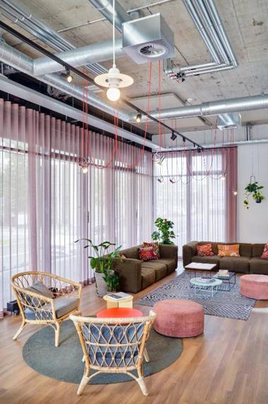 STAYERY Bielefeld Hauptbahnhof