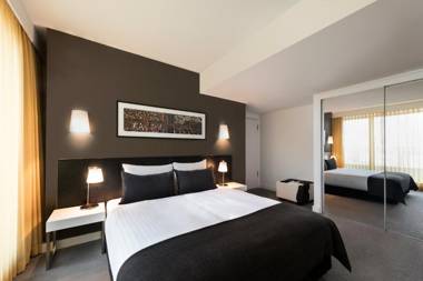 Adina Apartment Hotel Berlin Hackescher Markt