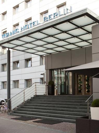 TITANIC Comfort Mitte