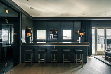 MONBIJOU PENTHOUSE by Suite.030 high class apartments