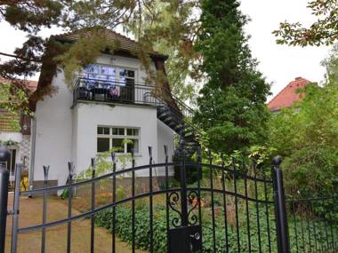 Apartment with balcony in one of the most beautiful districts of Berlin