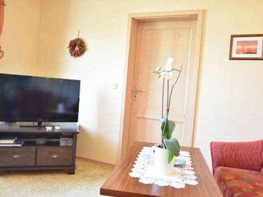 Peaceful Apartment with Garden Garden Furniture Heating