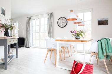 Ferienhaus Schilfrohrsaenger 45