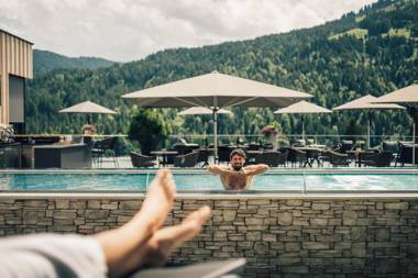 Torghele's Wald & Fluh