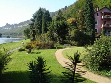 Design-Villa Waldfrieden