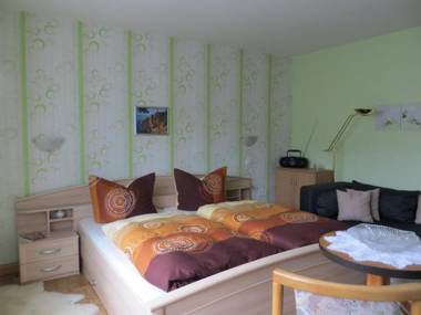 Ferienwohnung "Waldblick"